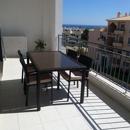 Apartment With Terrace Albufeira Olhos De Agua Bagian luar foto